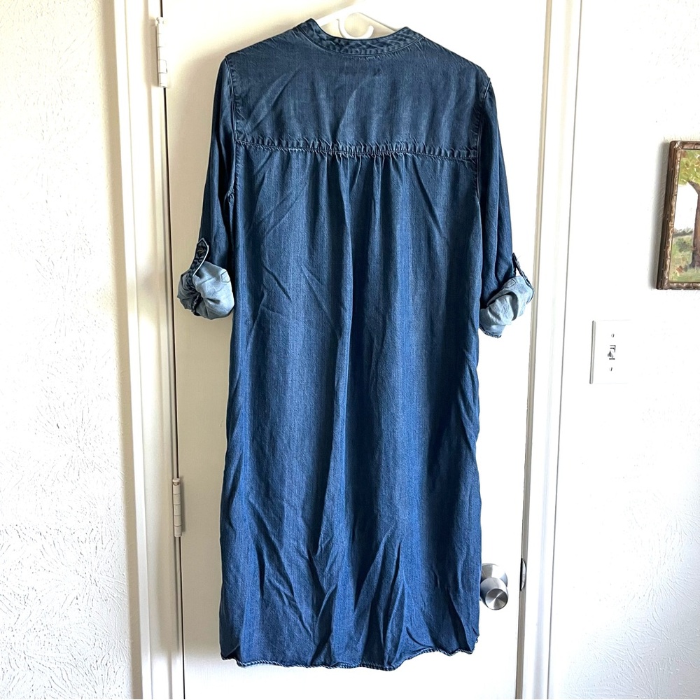 Lands End Shirt Dress Womens 12 Blue Chambray Pintuck Roll Tab Sleeve Pockets - Picture 7 of 12